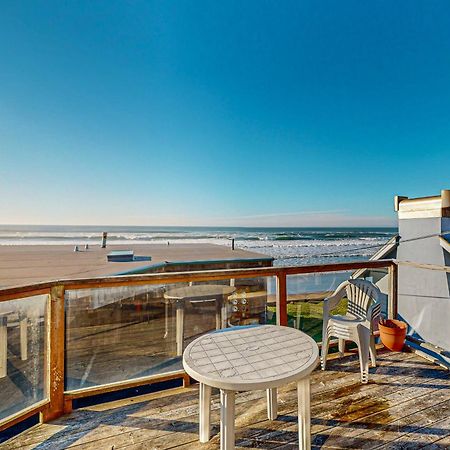 Sebastian'S Crib Condo Lincoln City Esterno foto