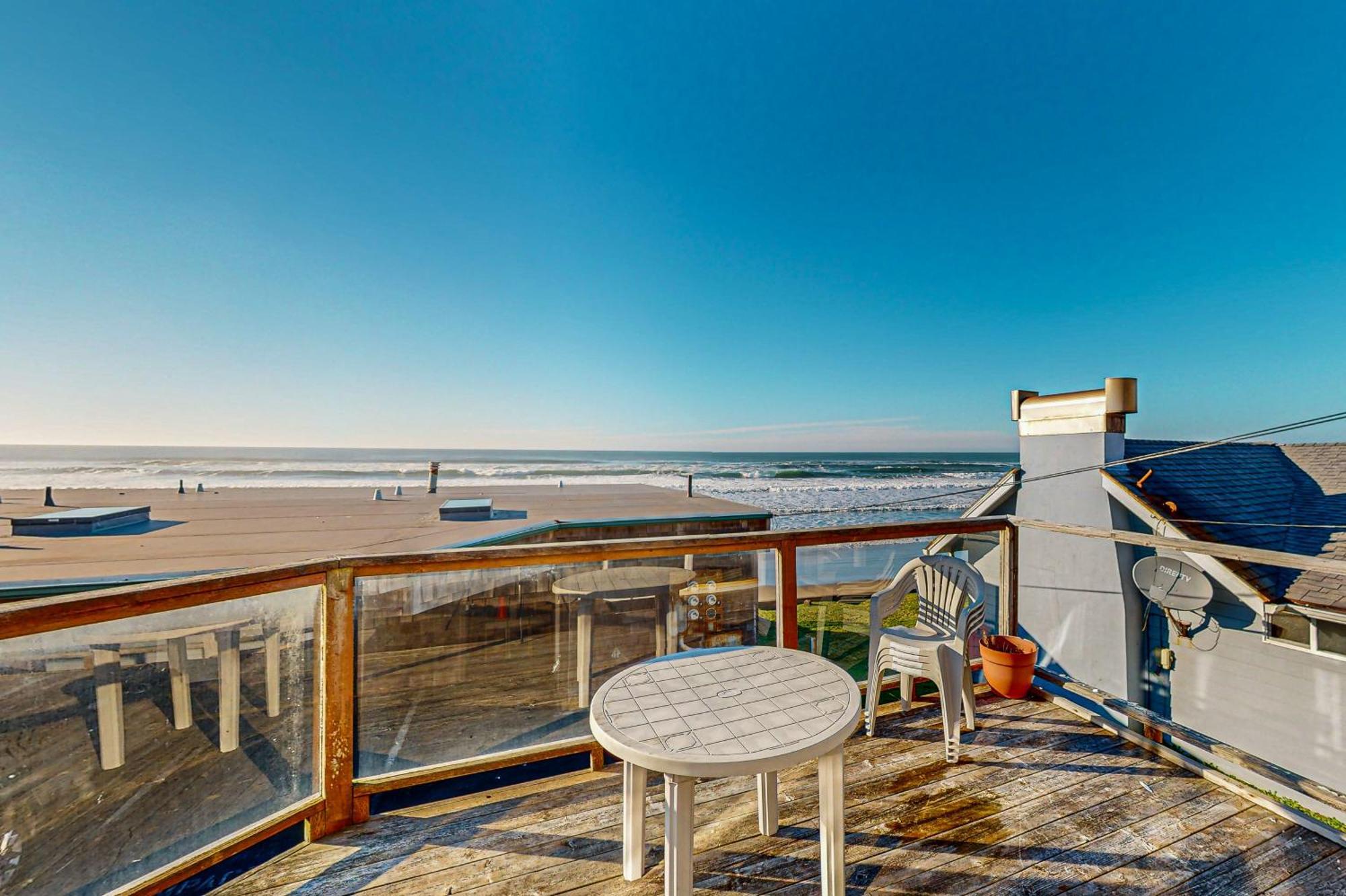Sebastian'S Crib Condo Lincoln City Esterno foto